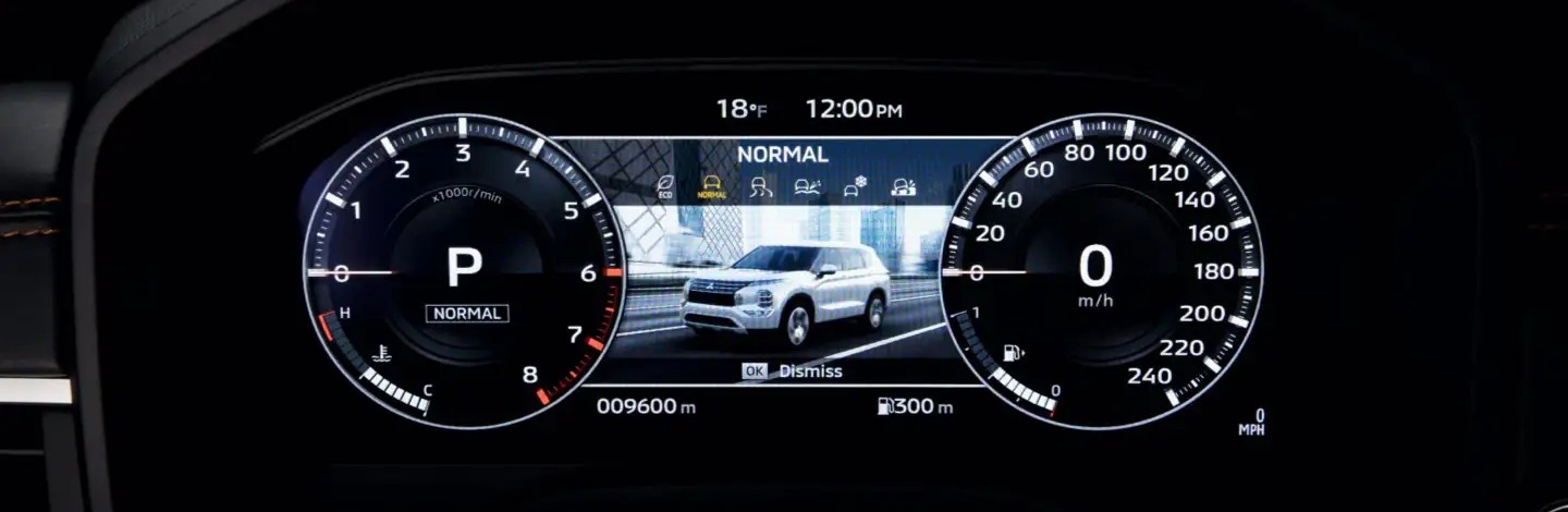 2022 Mitsubishi Outlander Information Display