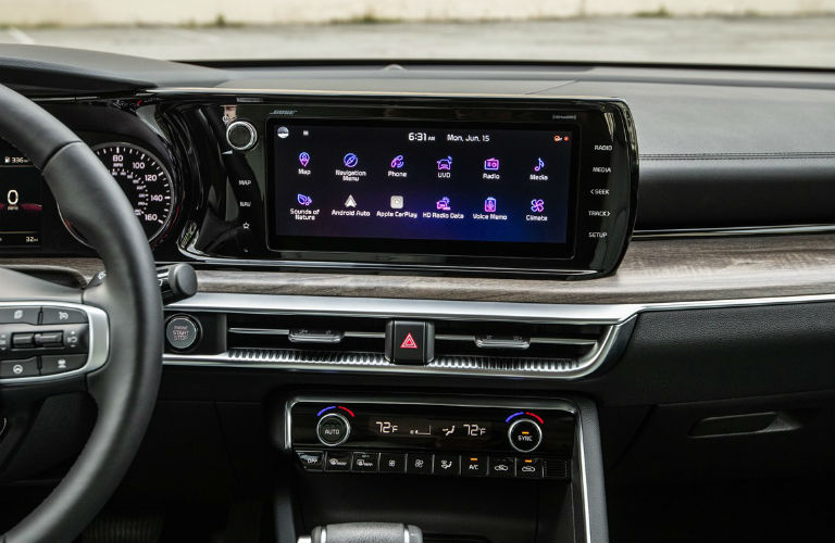 How to Set up Apple CarPlay® & Android Auto™