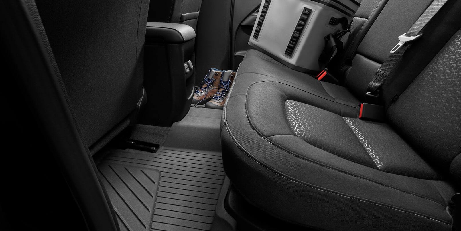 Su interior está equipado para la aventura: ¡carga tus botas y sal a divertirte!