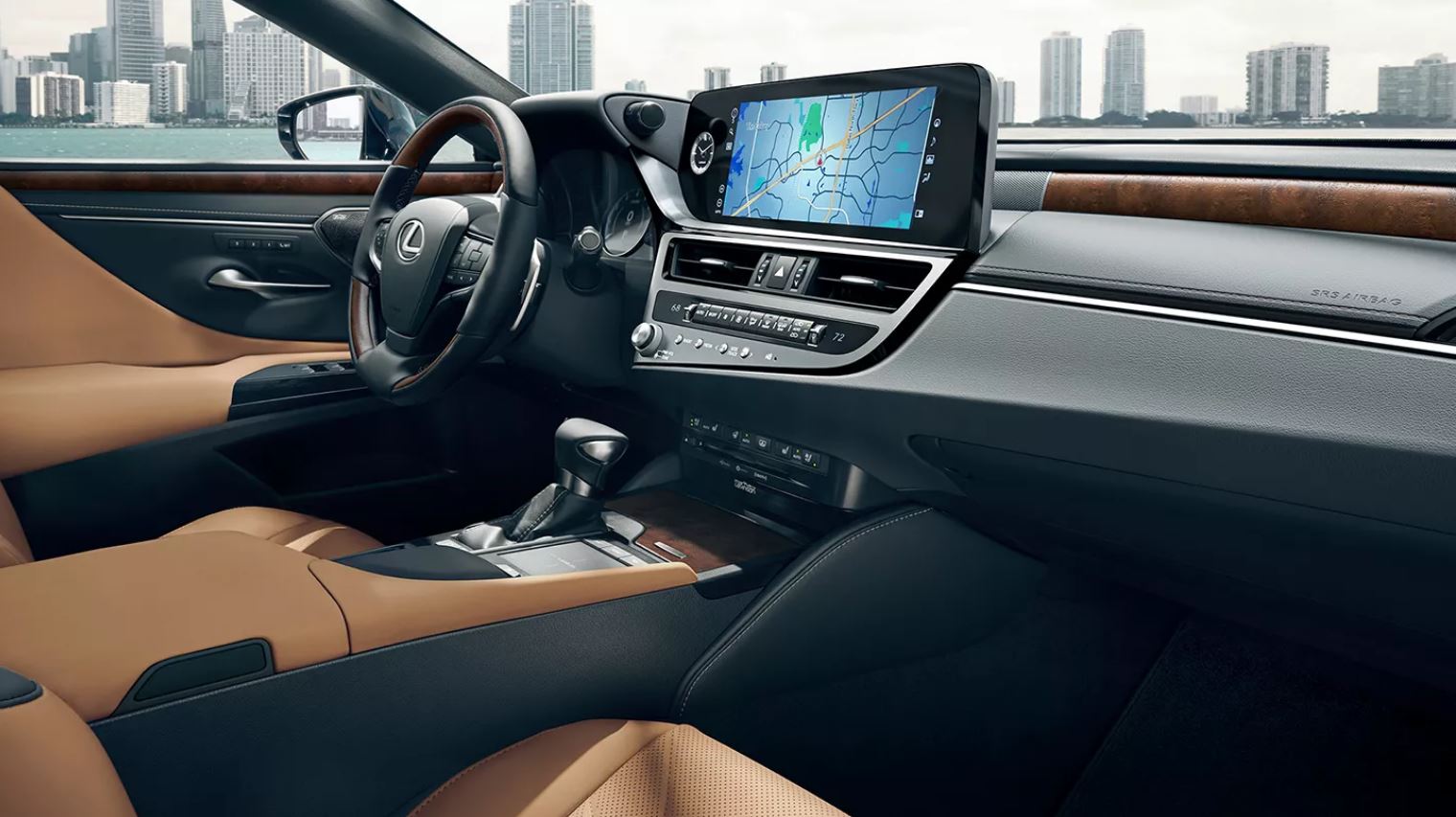 Touchscreen in the 2022 ES 350
