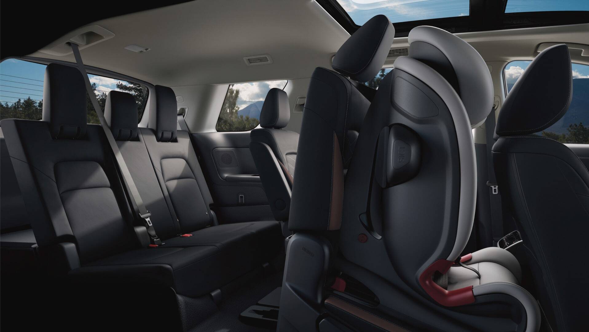 Versatile Cabin of the 2022 Nissan Pathfinder