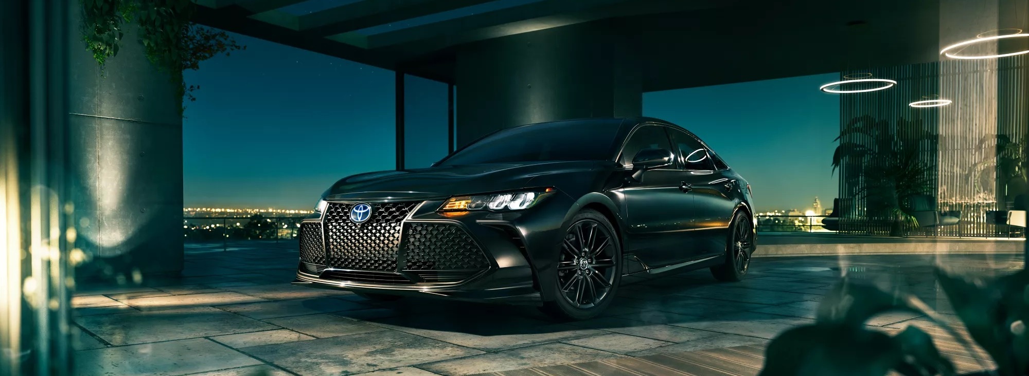 2022 Toyota Avalon Hybrid Lease near Oak Brook, IL