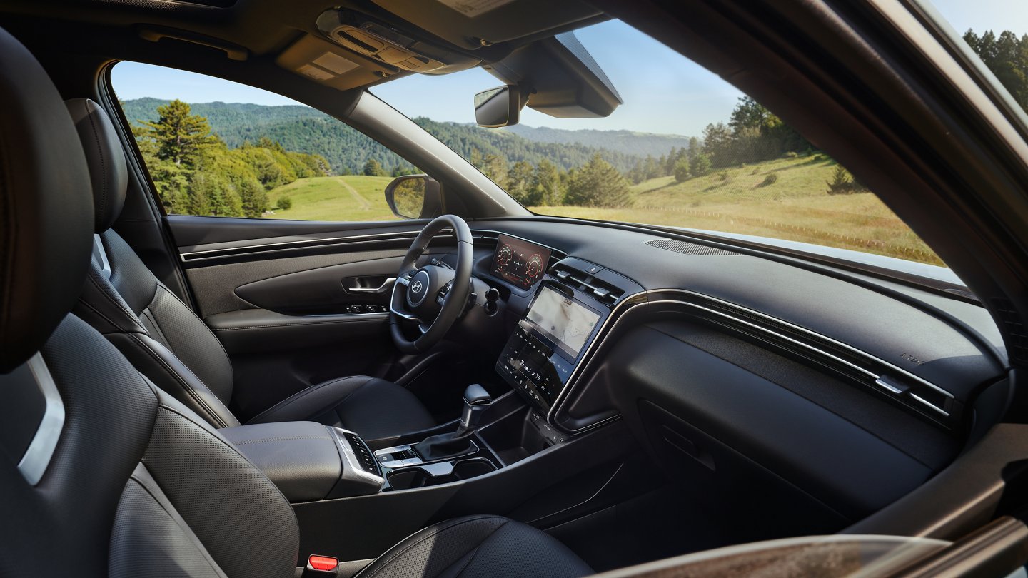 Front Seats in the 2022 Hyundai Santa Cruz