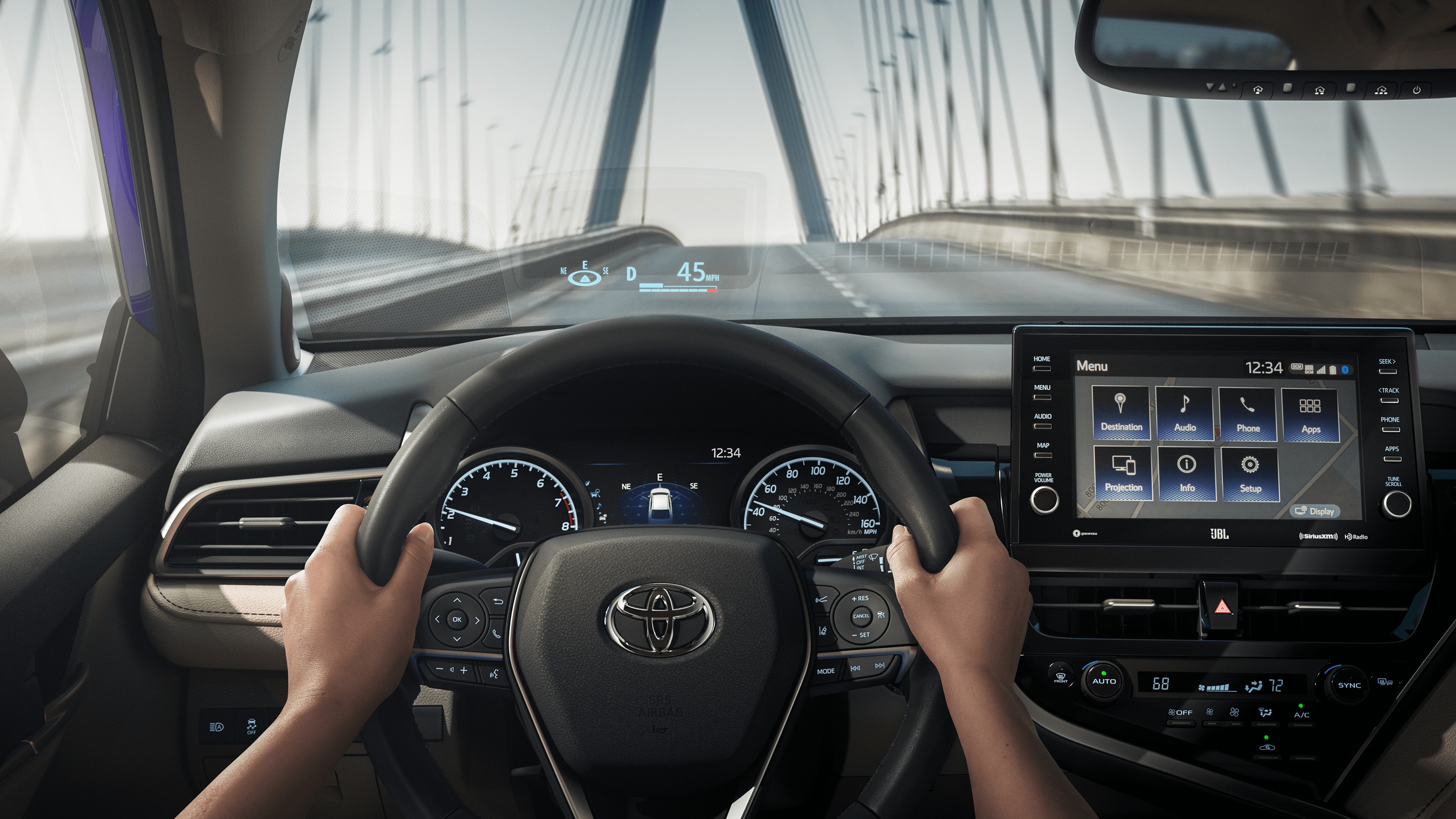 Head-Up Display in the 2022 Toyota Camry