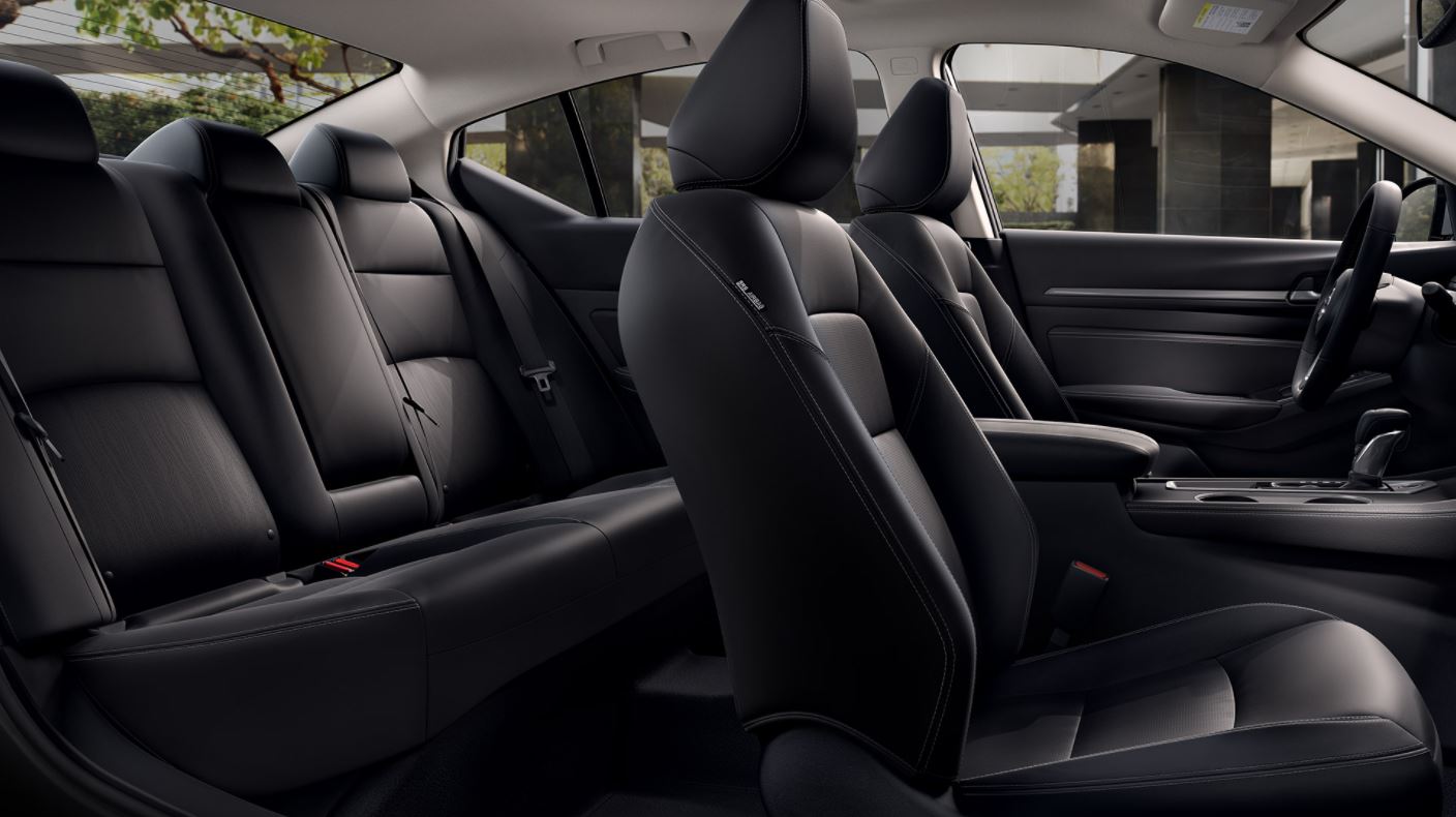 Seats in the 2022 Altima