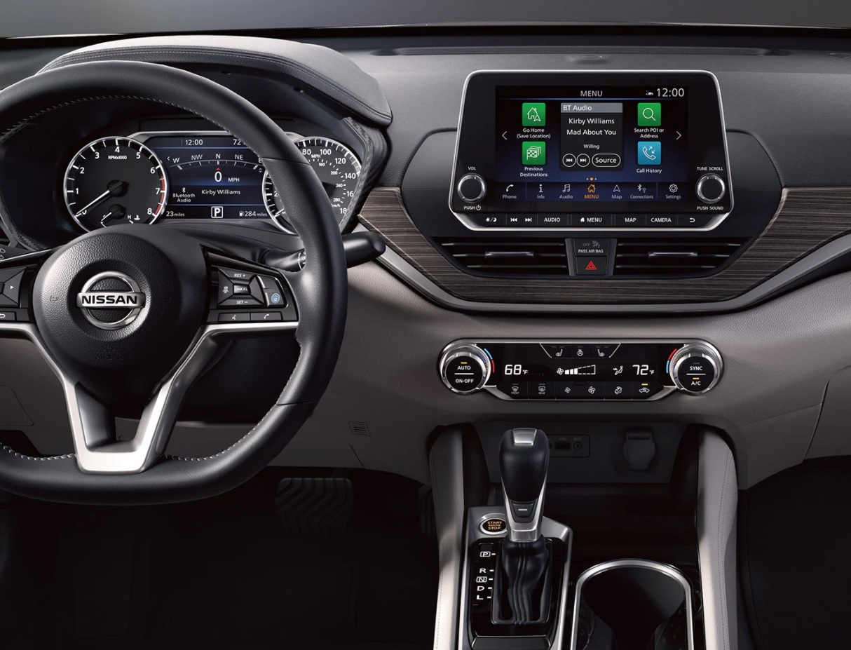 Technology in the 2022 Nissan Altima