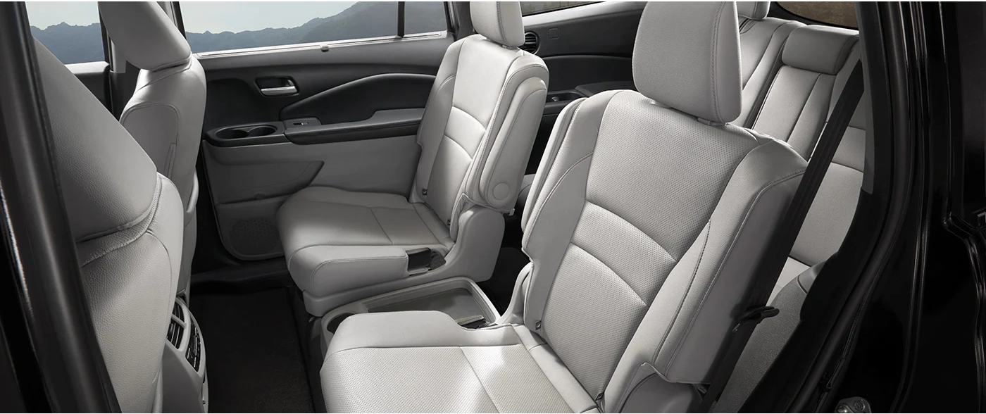 2022 Honda Pilot Cabin