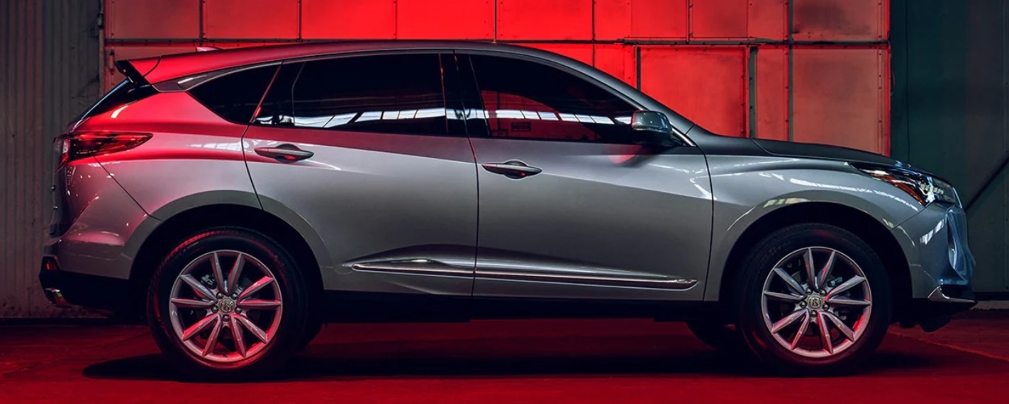 2022 Acura RDX vs 2022 Volvo XC60 near Waukesha, WI