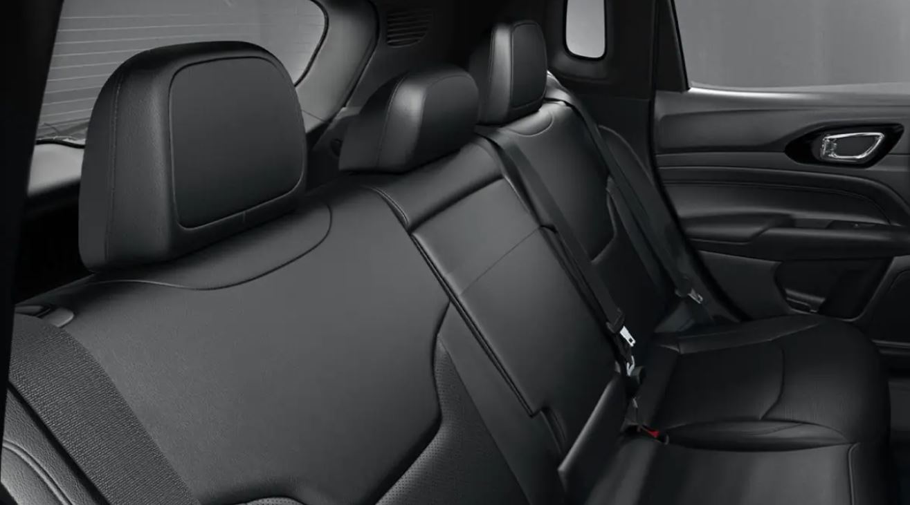 Back Row of the 2022 Compass