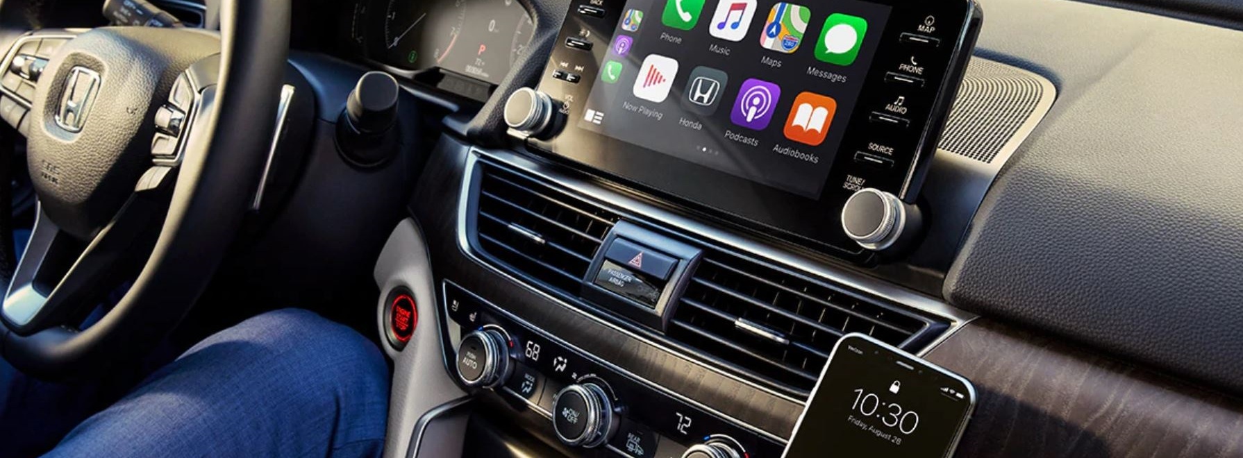 2022 Honda Accord Apple® CarPlay