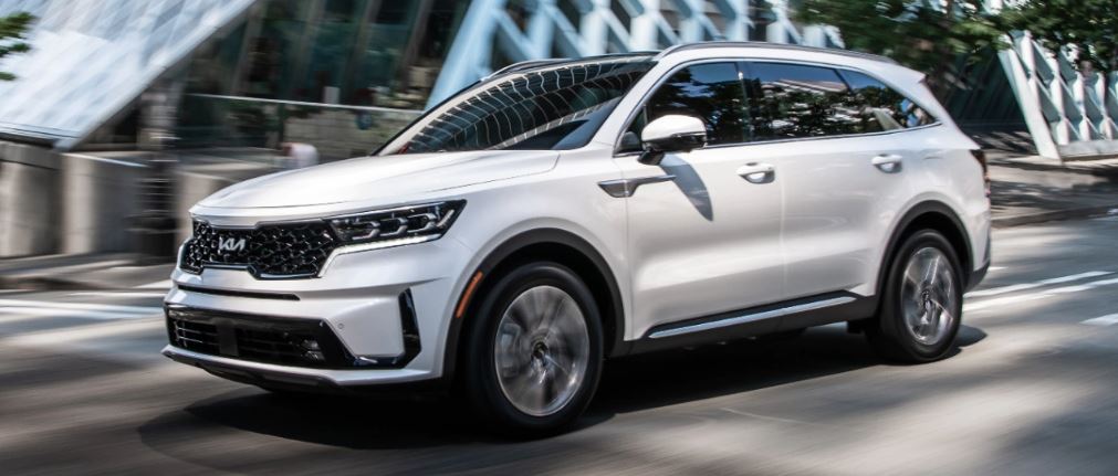 2022 Kia Sorento Plug-In Hybrid Review: The Affordable 3-Row That Can  Pretty Much Do It All