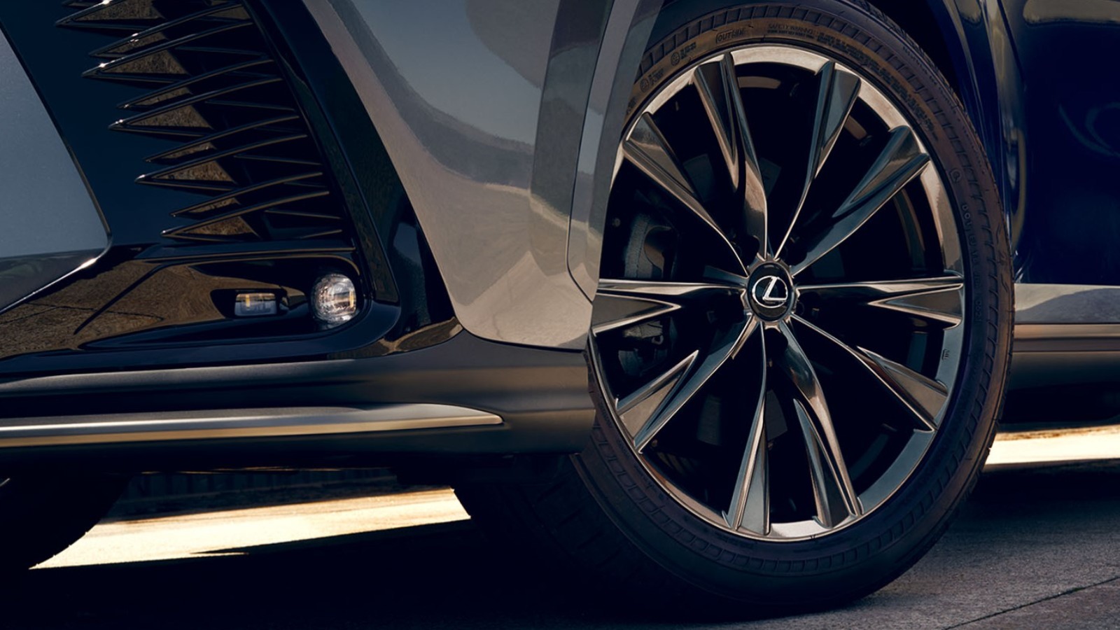 2022 Lexus NX 350 Wheel Design