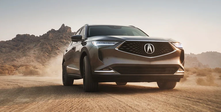 2022 Acura MDX vs 2022 BMW X5 near Falls Church, VA