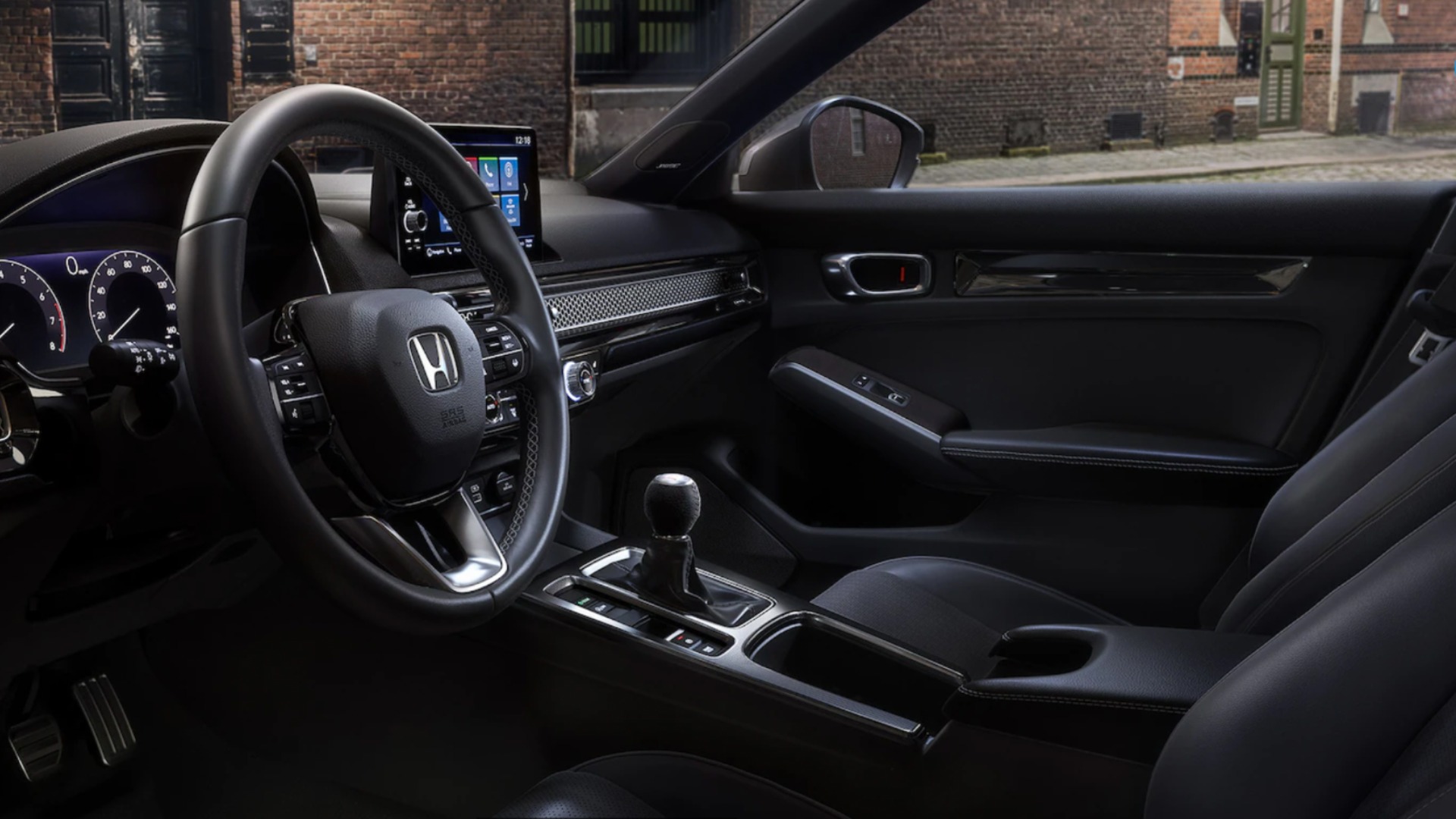 Steering Wheel in the 2022 Honda Civic Hatchback