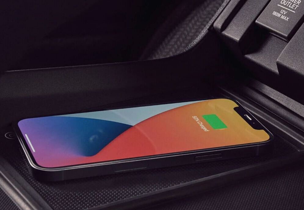 Wireless Charging in the 2022 RDX