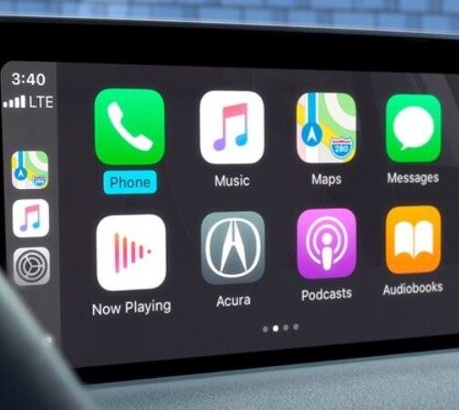 Apple CarPlay in the 2022 TLX