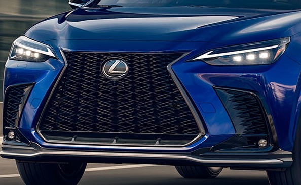 Las luces de circulación de LED son una característica estandar en todos los NX 350 2022.