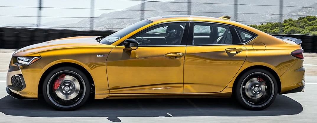 2022 Acura TLX Type S vs 2022 BMW M340i xDrive near Milwaukee, WI