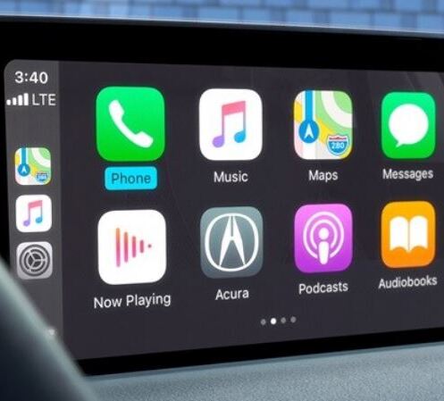 Apple CarPlay in the 2022 Acura TLX