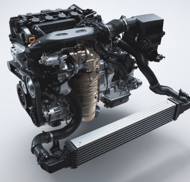 El motor turboalimentado es estándar en los modelos Sport y Touring.