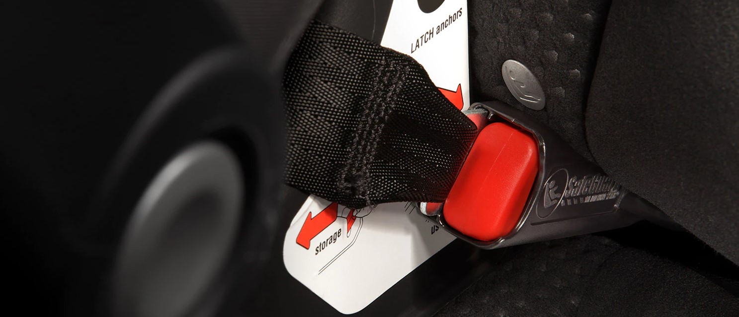 2022 Nissan Rogue LATCH System