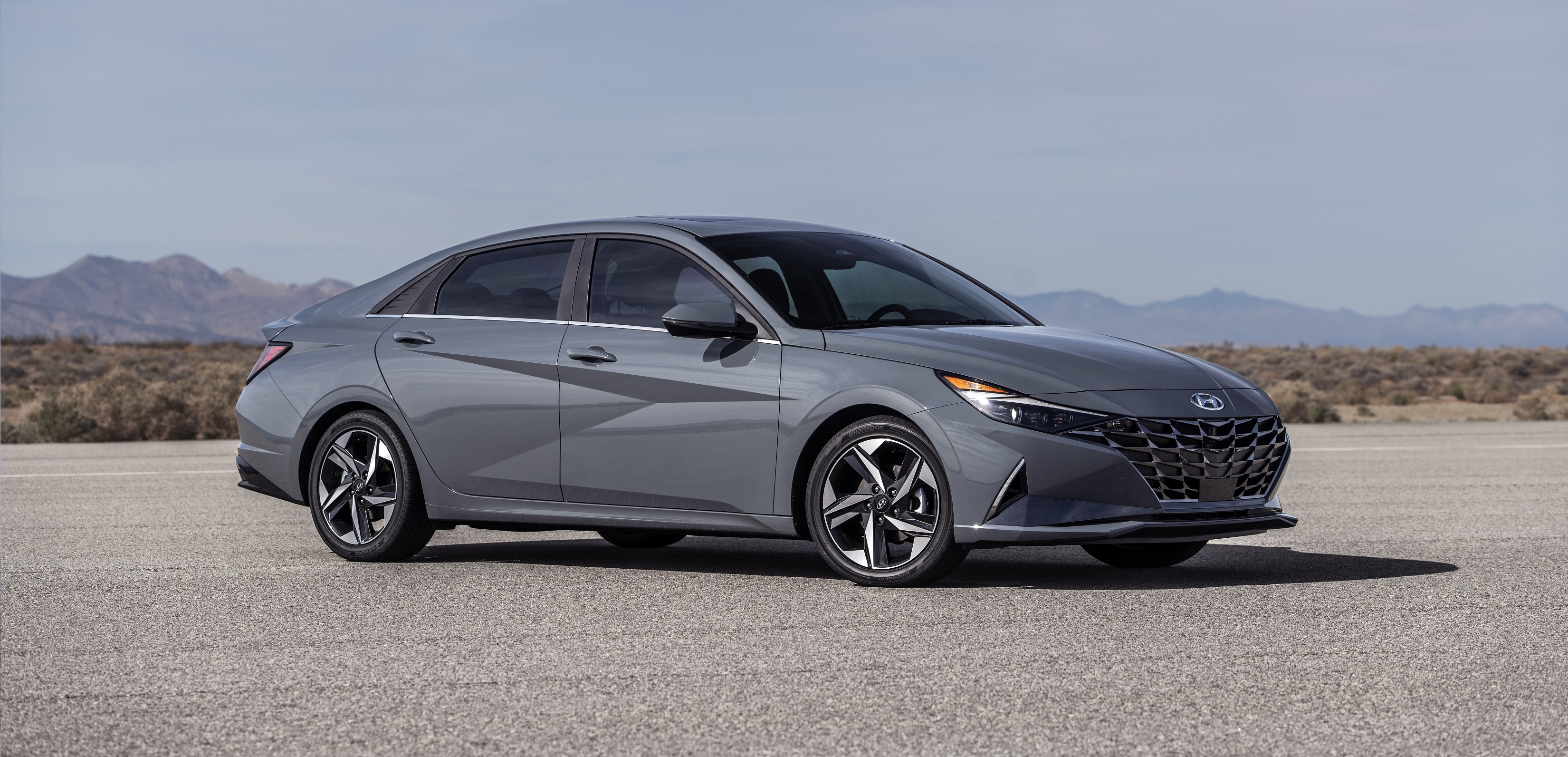 2021 hyundai deals elantra hybrid price