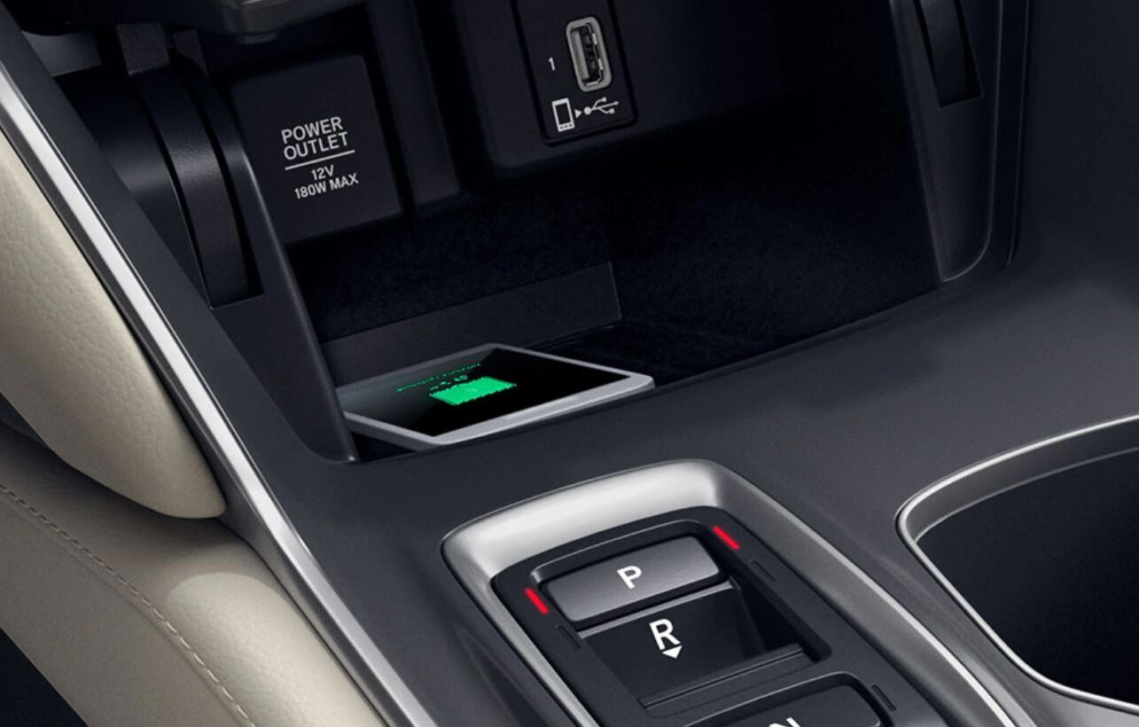 Optional Wireless Charger in the 2022 Accord
