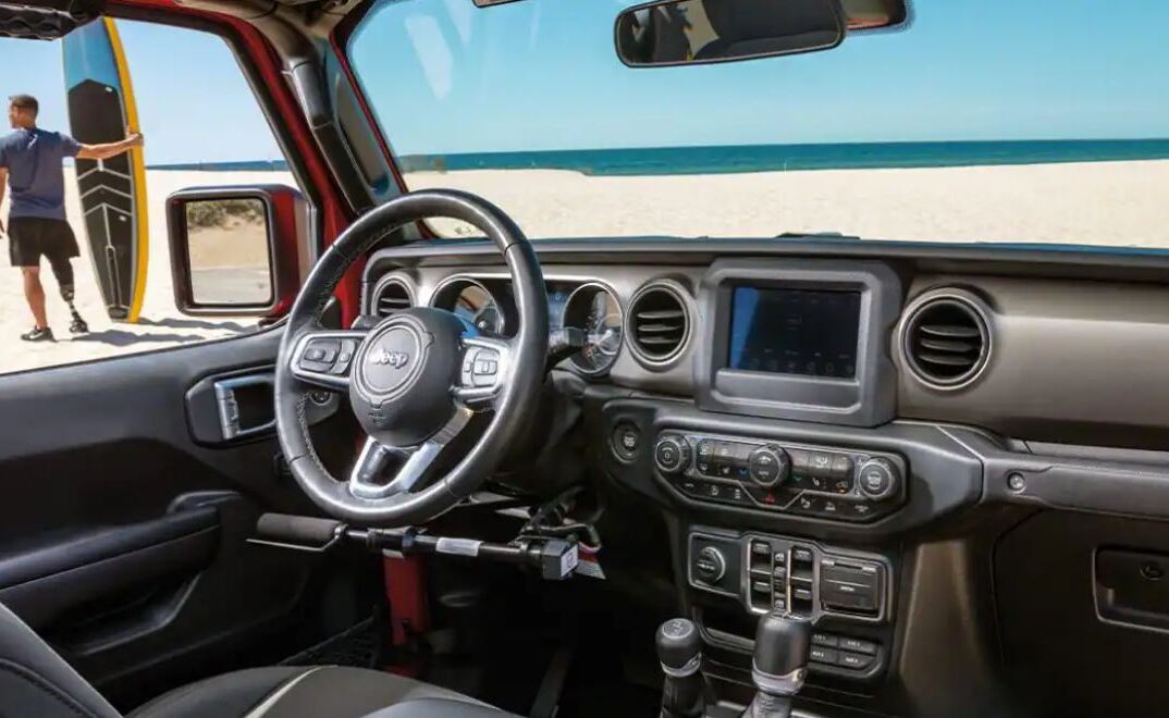 2022 Jeep Gladiator Lease in Englewood Cliffs, NJ Chrysler Dodge Jeep