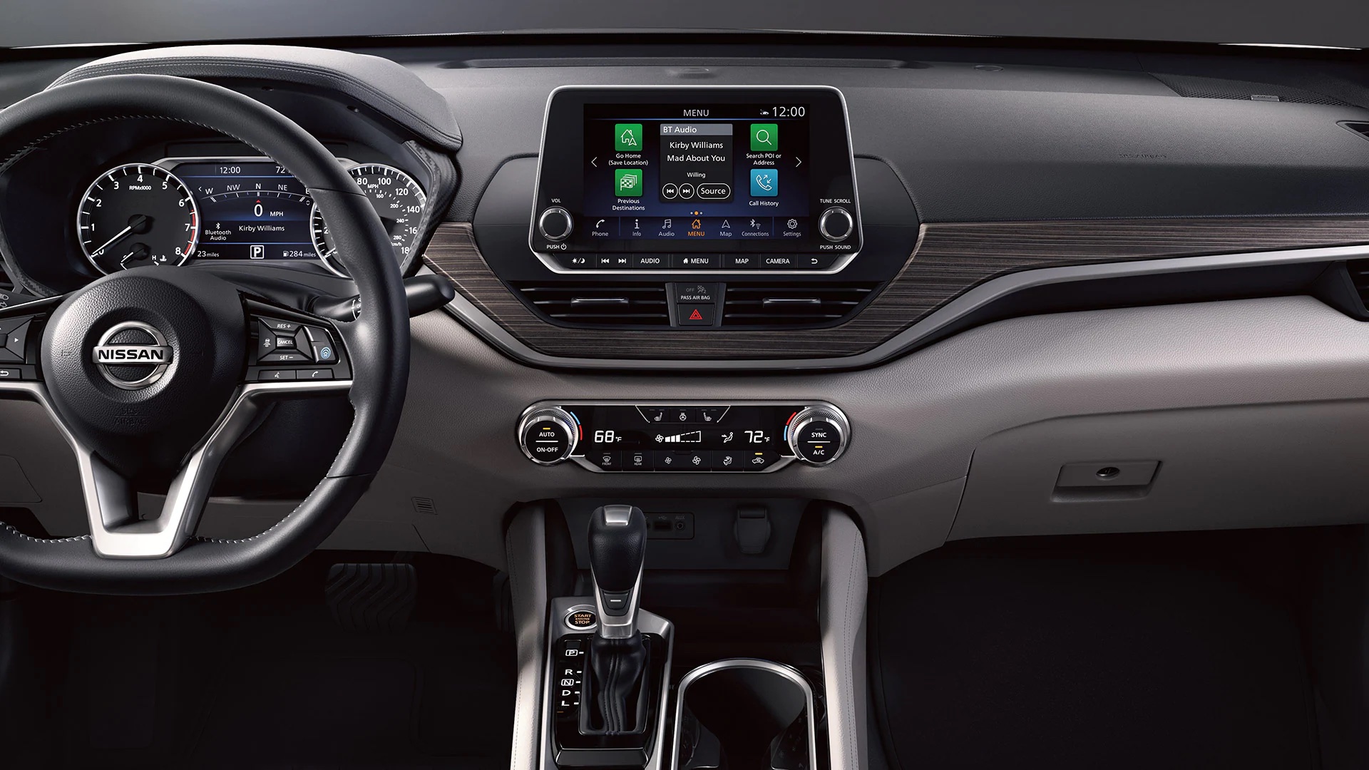 Touchscreen Display in the 2022 Altima
