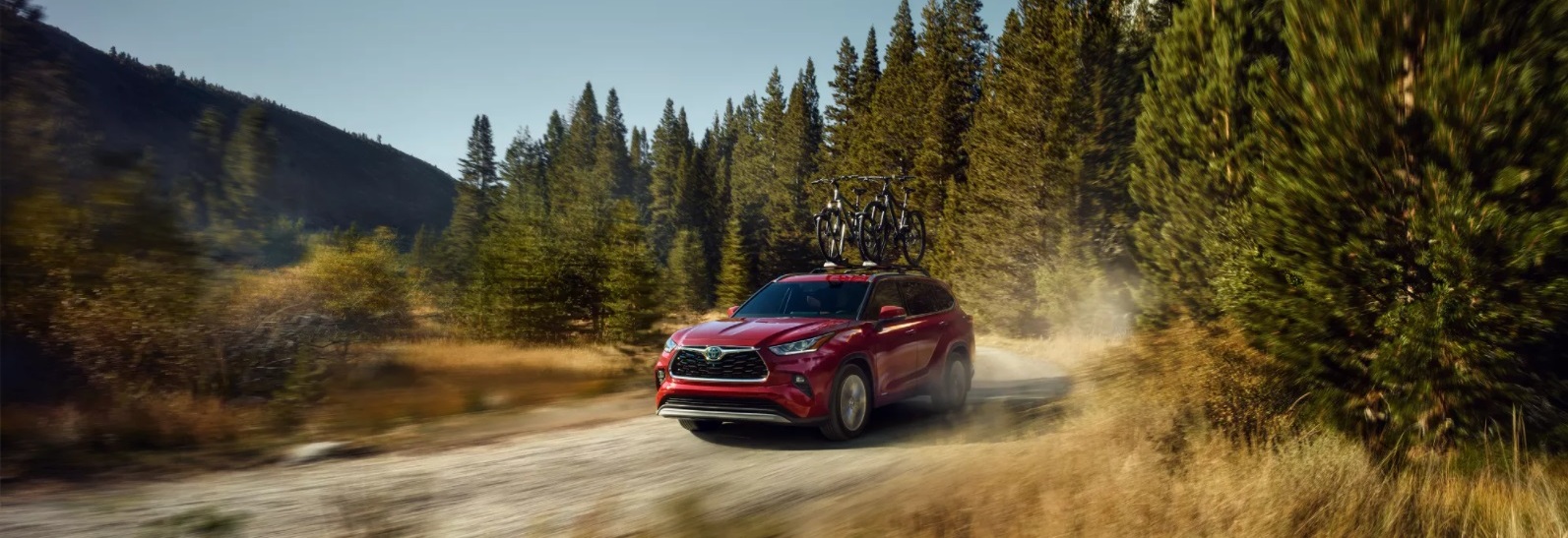 2022 Toyota Highlander Trim Levels in Rockford, IL