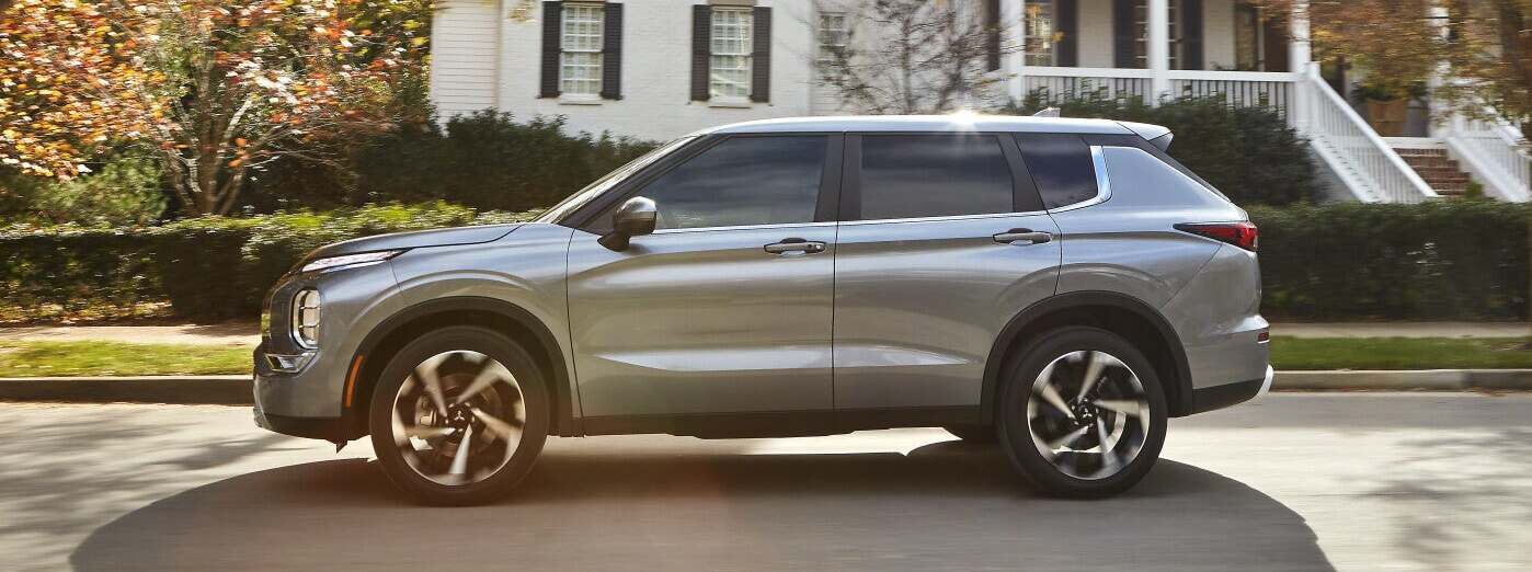2022 Mitsubishi Outlander Lease in Pensacola, FL