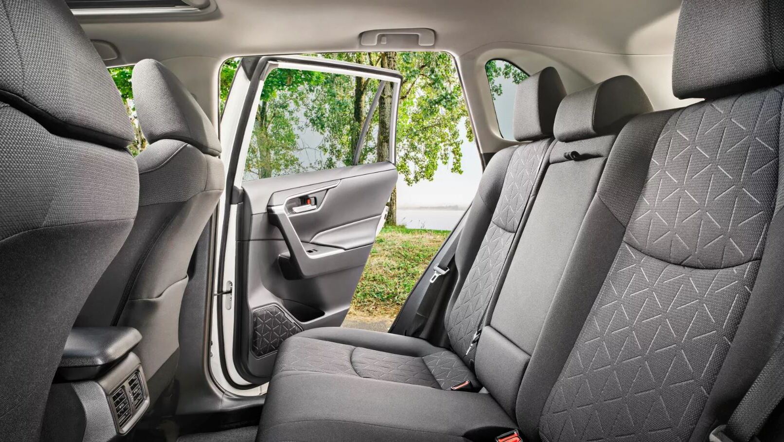 2022 Toyota RAV4 Back Seats