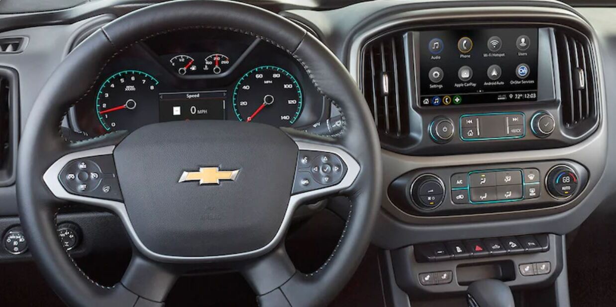 2022 Chevrolet Colorado Front-Row Controls