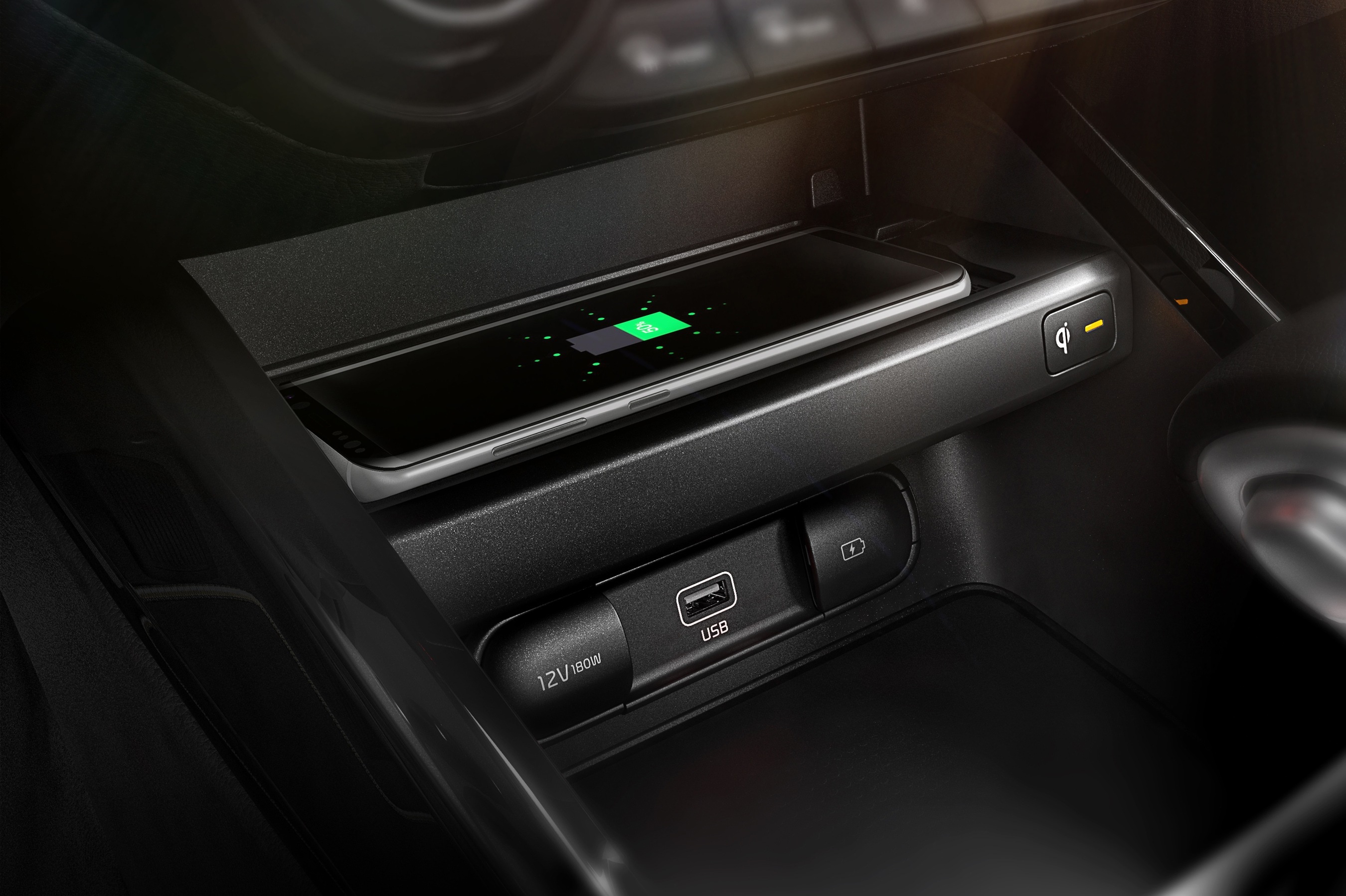 Wireless Charging in the 2022 Kia Forte