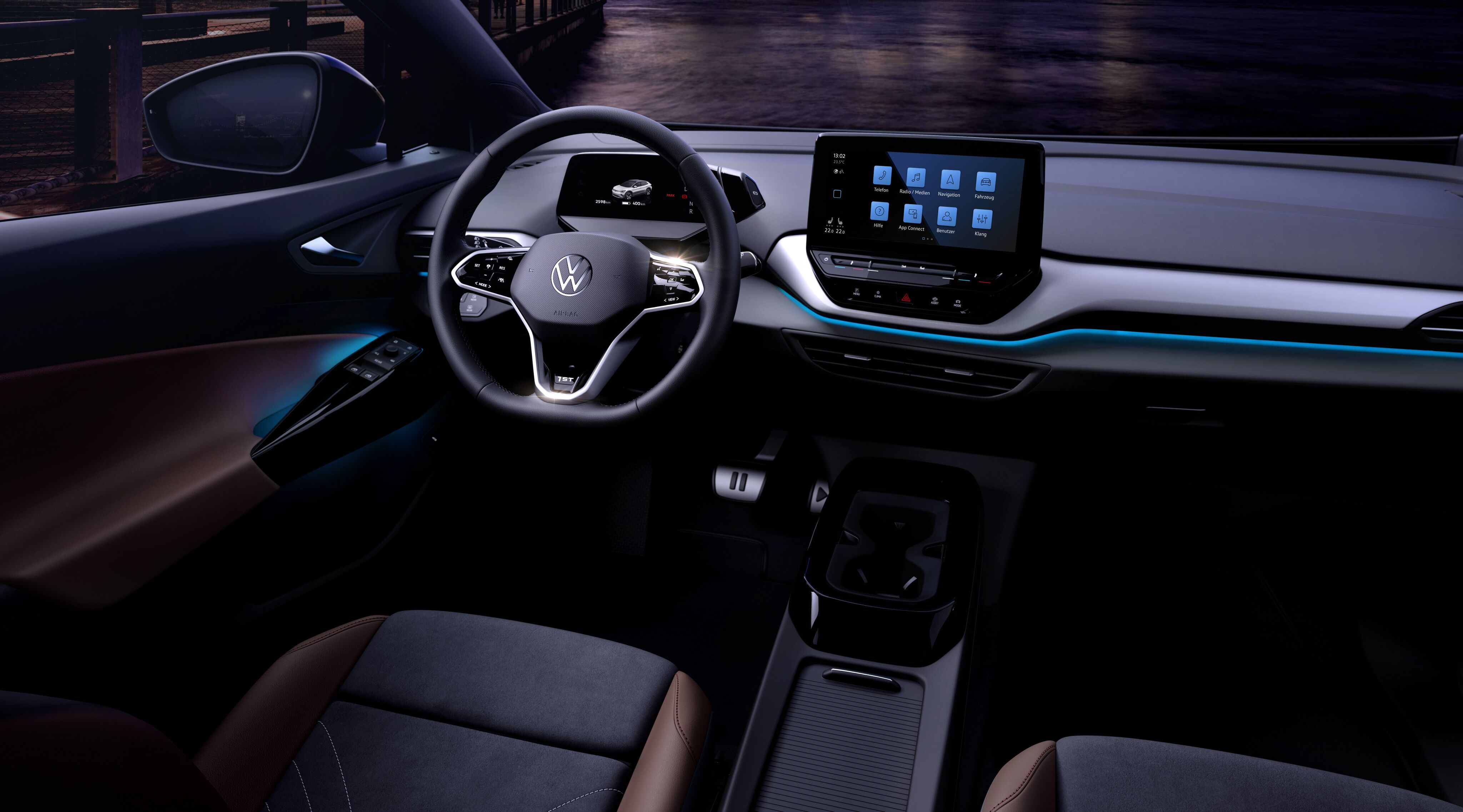 new-id-4 interior