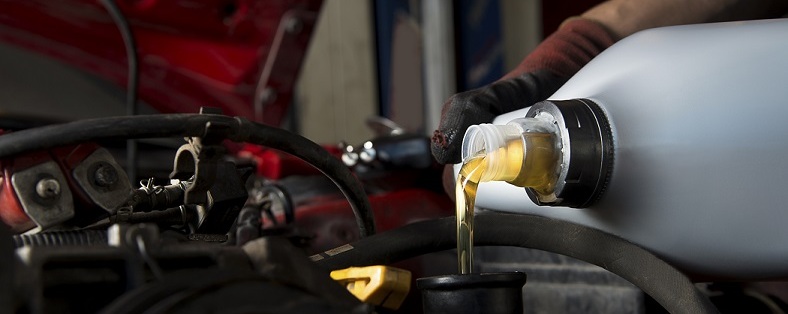 Synthetic vs Conventional Oil in Rockford, IL