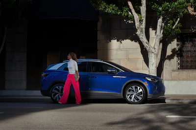 volkswagen-id4-electric-vehicle2