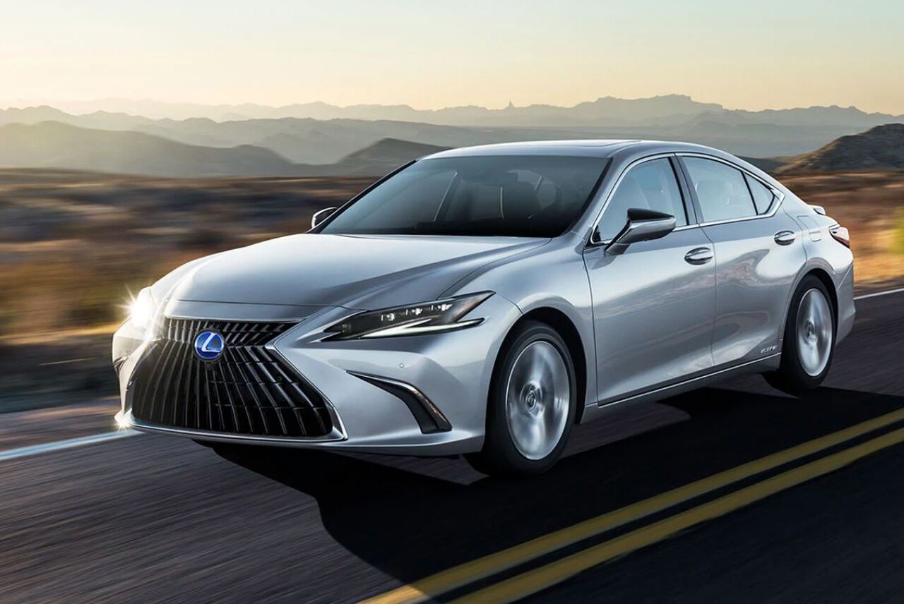 Todos los modelos del ES 350 tienen bajo su capó un motor V6.