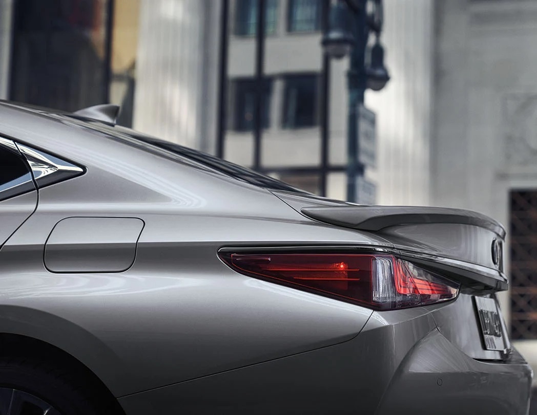 2022 Lexus ES 350 Exterior Design