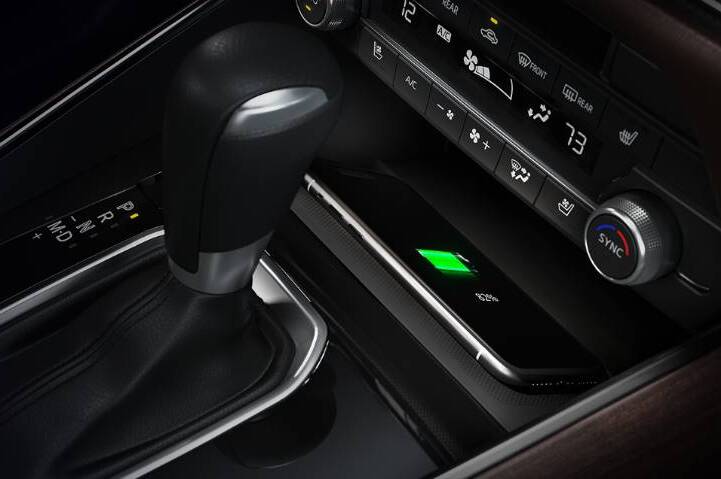 Interior of the 2022 CX-9