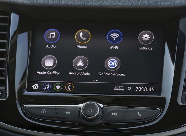 Touchscreen in the 2022 Trax