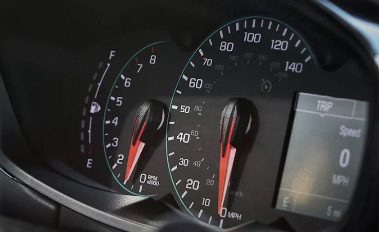 Driver Information in the 2022 Trax