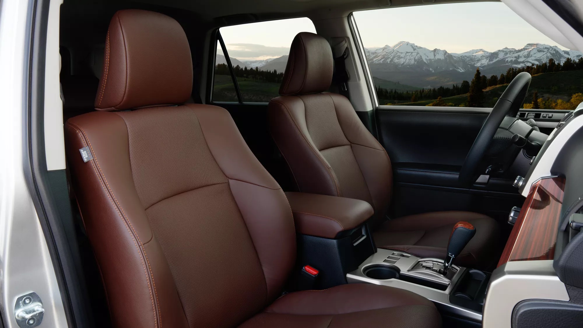 Front Seats in the 2022 4Runner