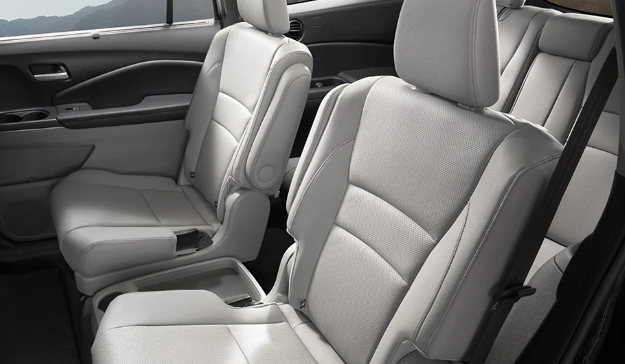 Interior of the 2022 Pilot