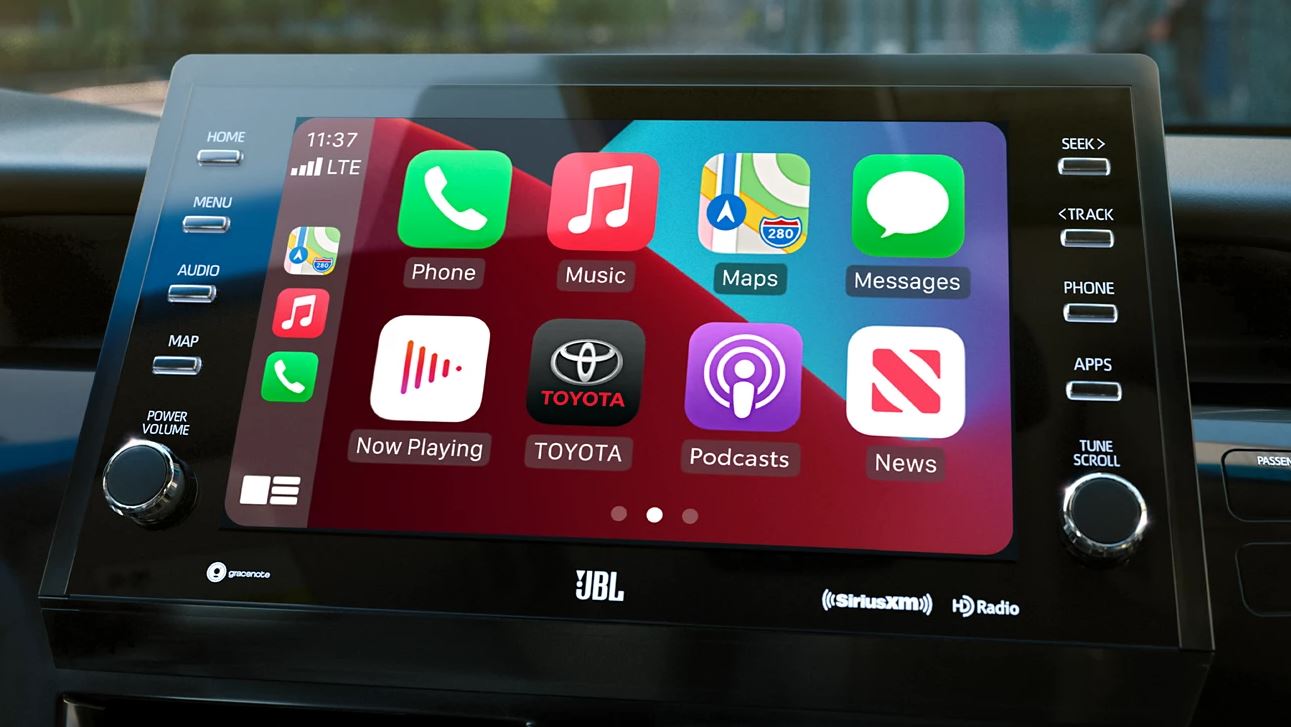 Touchscreen Display in the 2022 Camry