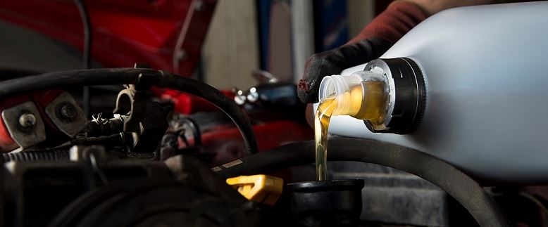 Oil Change Service near Woodland Hills, CA