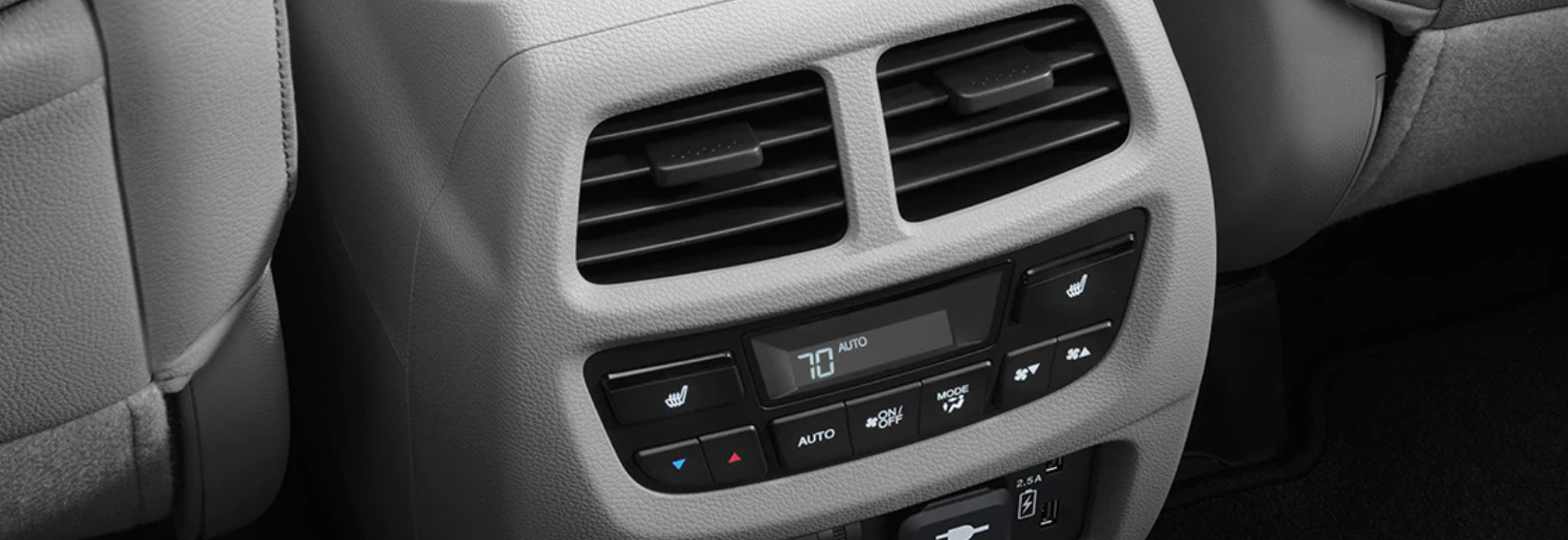 Interior of the 2022 Pilot