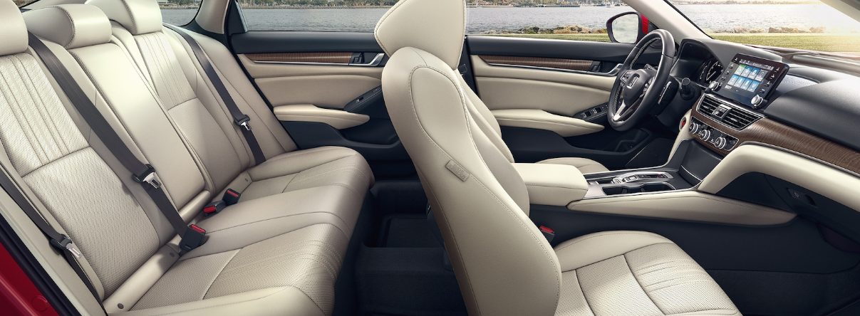 La comodidad está garantizada en un Honda Accord Hybrid 2022.