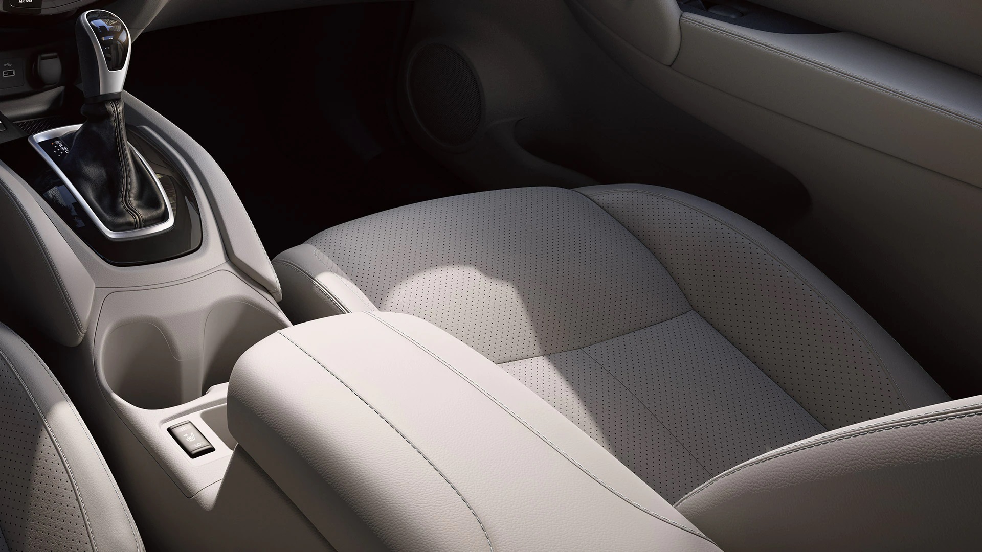 Front Seat in the 2022 Rogue Sport