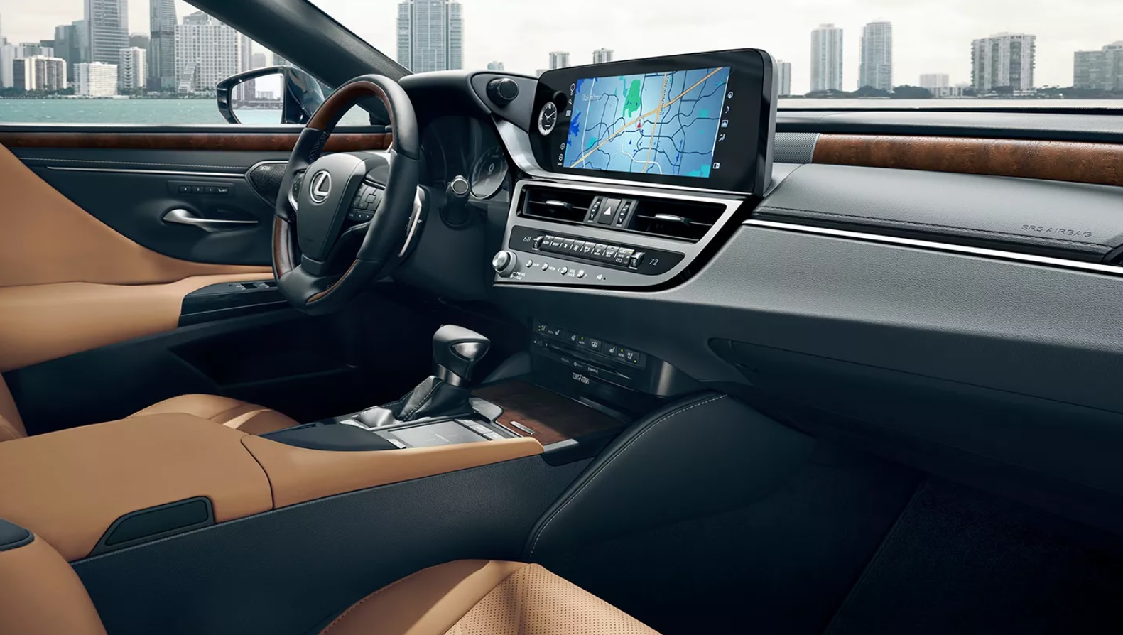 Dashboard in the 2022 Lexus ES 350